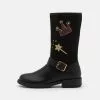 Friboo Niños Botas Camperas - Black -VivaEstilo Ventas 9044d7d69ad944a1bb686c3e71c4ea45