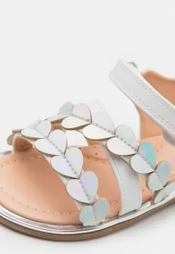 Friboo Niños Sandalias - White -VivaEstilo Ventas 9f21bf1742a74eeca6e5cd017ed0f37c
