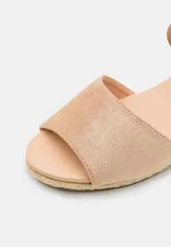 Friboo Niños Sandalias - Rose Gold 13 Friboo Niños Sandalias - Rose Gold -VivaEstilo Ventas c8da86b5b3d047ae85f8d3cd4c7418b2